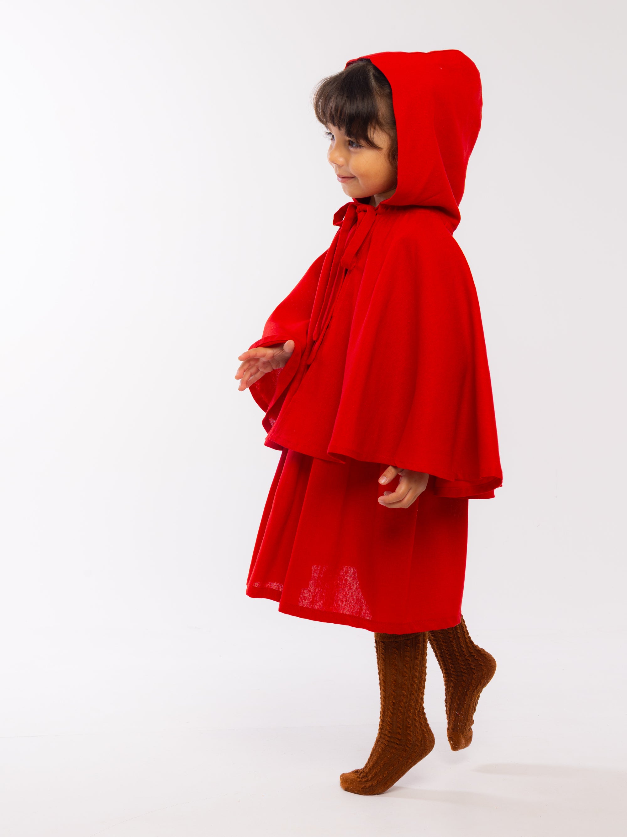 CONJUNTO CAPERUCITA ROJA