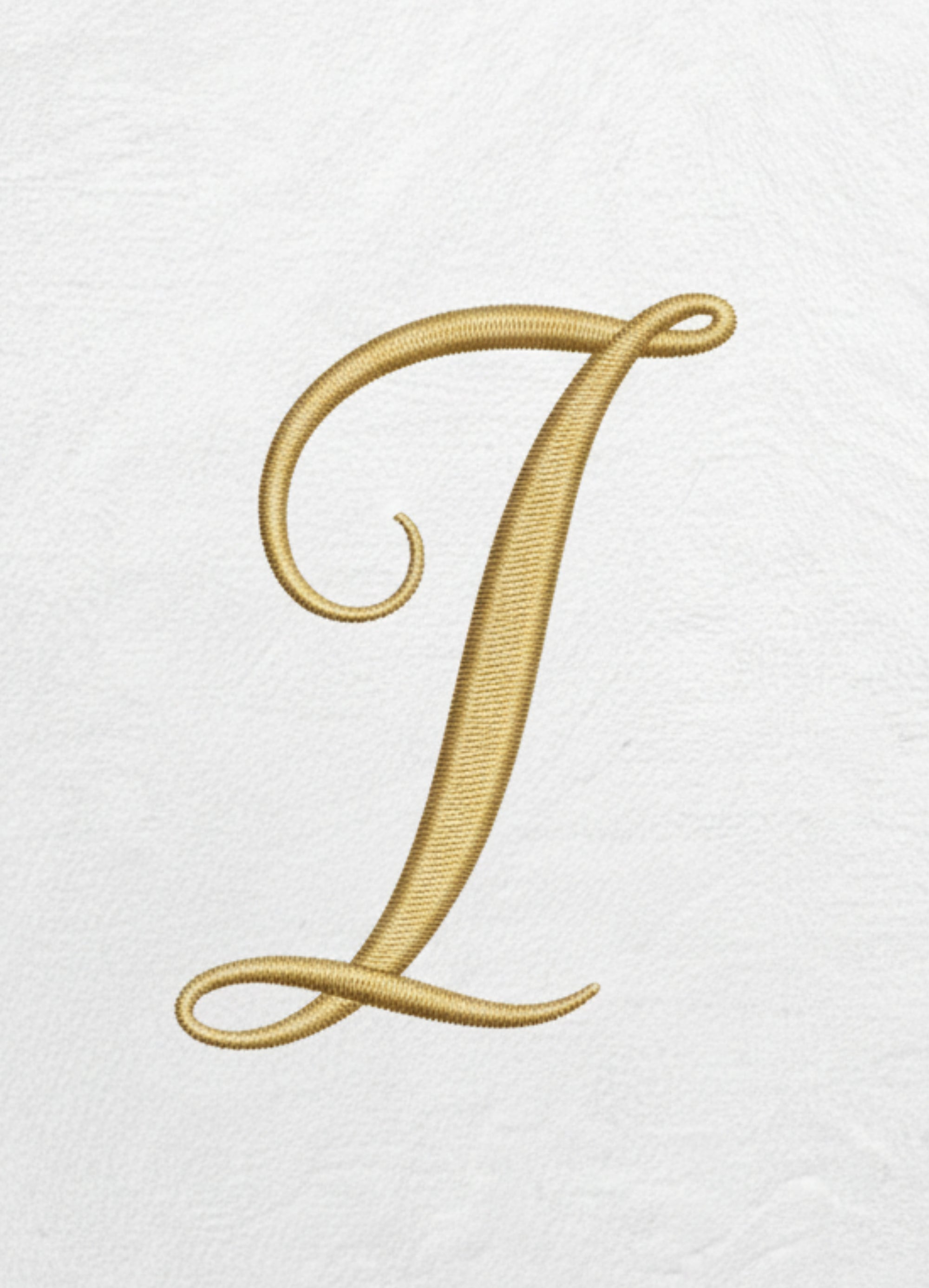 LETRA INICIAL | BORDADA