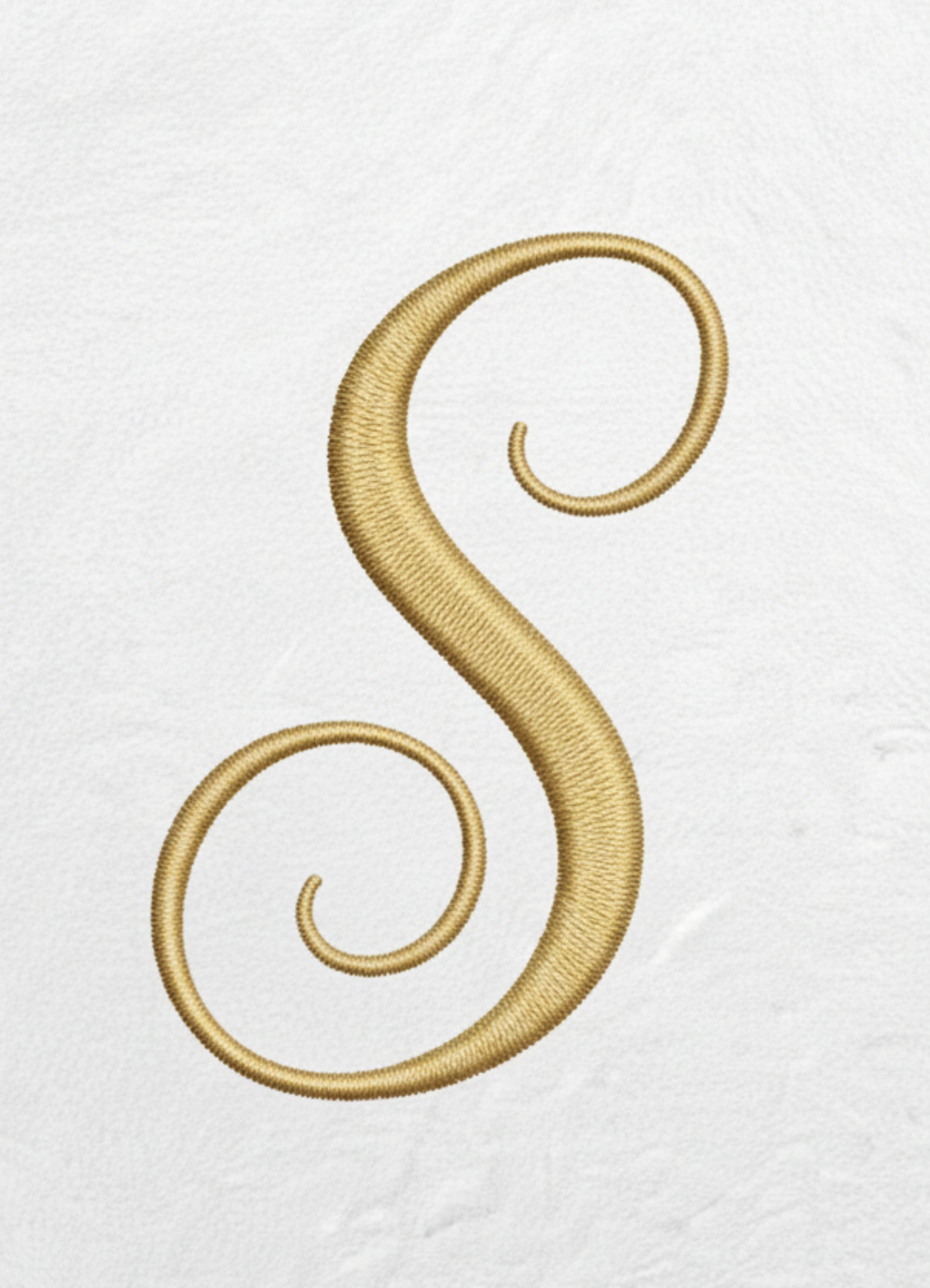 LETRA INICIAL | BORDADA