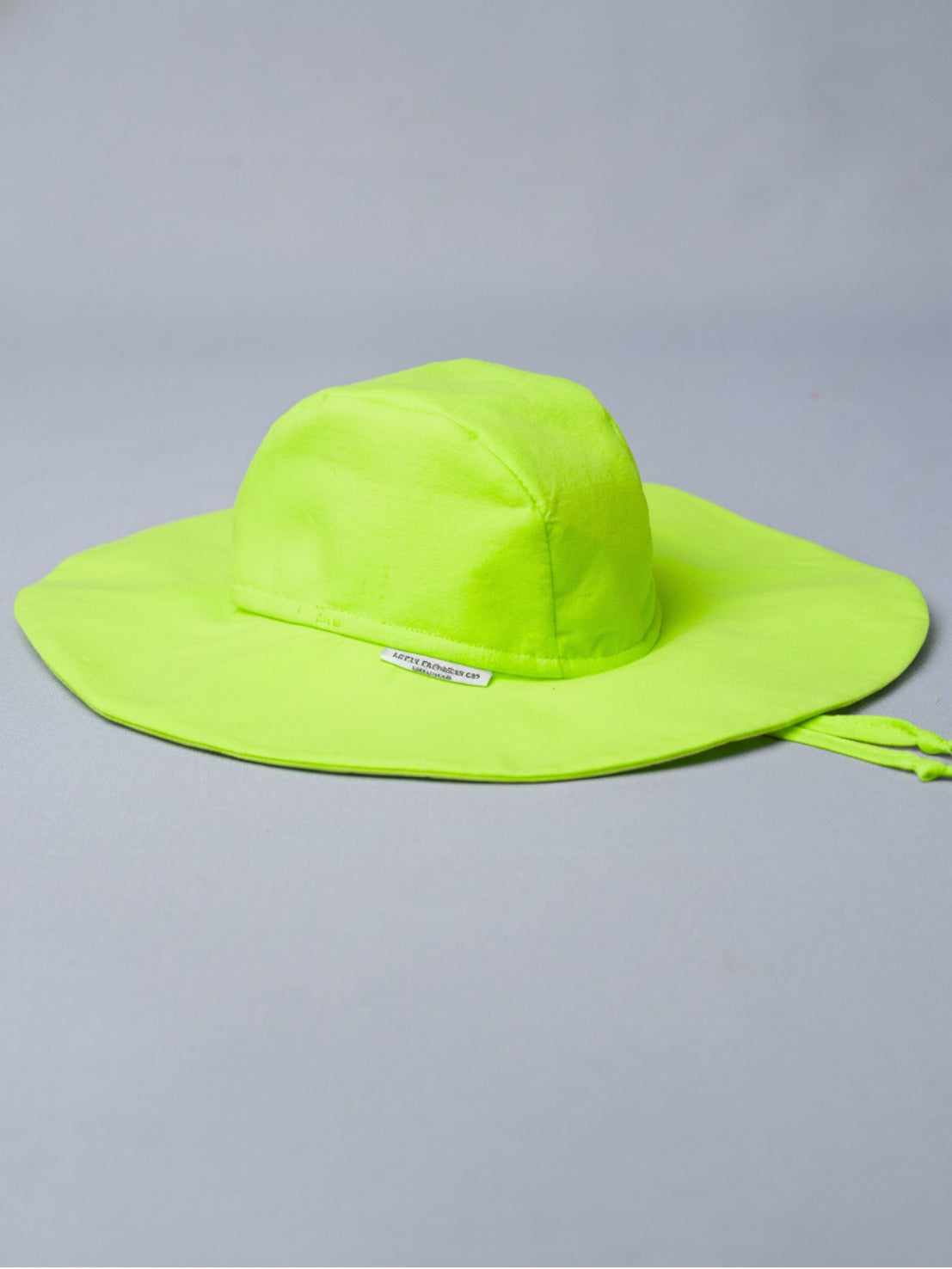 SOMBRERO CAPA DE SOL WINKY | ¡Elige color!